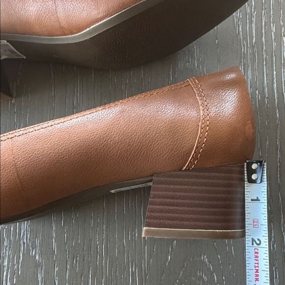 Clarks Marilyn Nora Tan Leather Block Heel Pumps Block Heel Classic Size 9.5 EUC - Picture 7 of 12